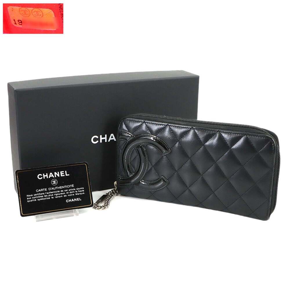 CHANEL Black Leather Wallet - Picture 2 of 10